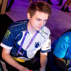 Team Liquid mendo-apex-legends Apex Legends Profilbild April 2025